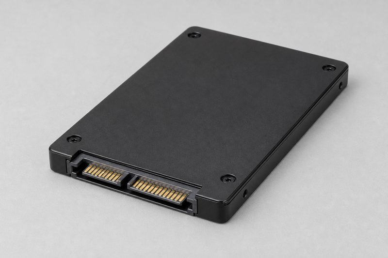 SSD SATA populariza o upgrade (~2012–2018)